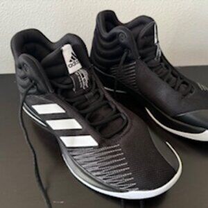 ADIDAS MEN'S BASKETBALL SHOES MID TOP CLOUD FOAM